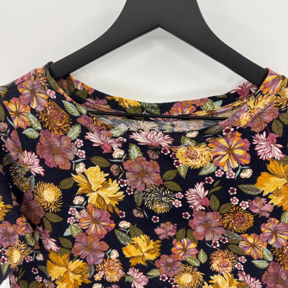 LOFT Vintage Soft Floral Print Short Sleeve T Shirt Womens Small Boho Cottage - Picture 8 of 15